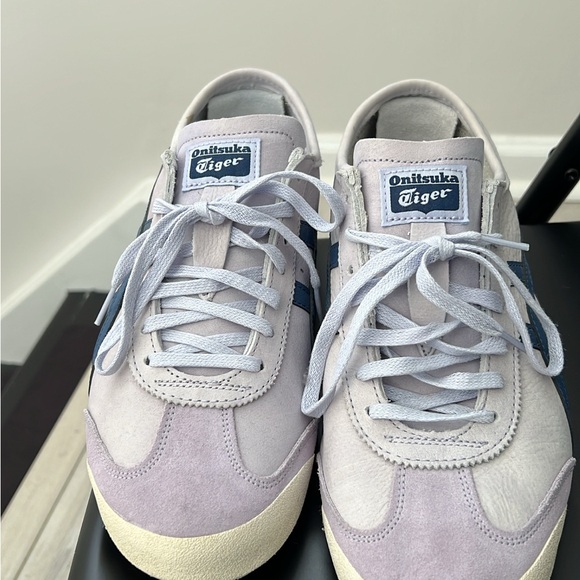 Gray/ Blue ASICS - Picture 3 of 4